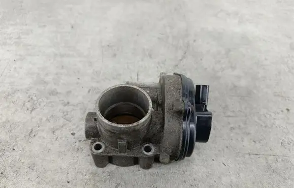 Mazda 2 Throttle body valve 