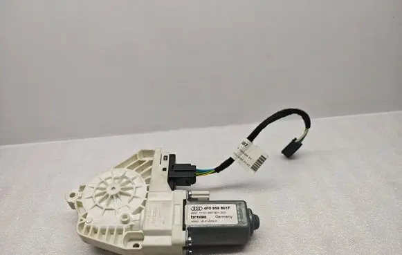 Audi RS6 C6 Rear door window regulator motor 4F0959801F
