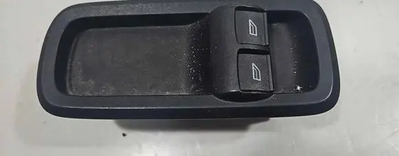 Ford Fiesta Electric window control switch 8A6T14A132AC 10008940
