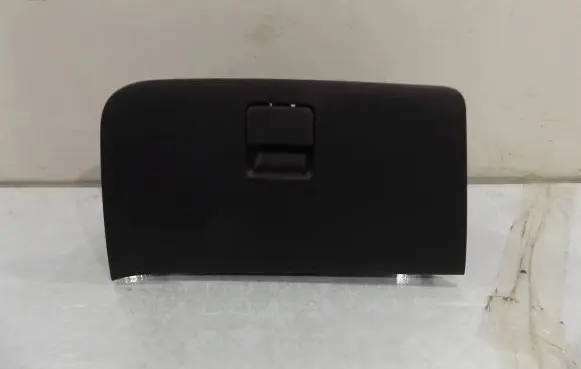 Chevrolet Aveo Dashboard storage box/compartment 