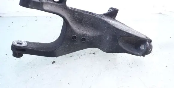 Volkswagen Transporter - Caravelle T5 Engine mounting bracket 7H0199343