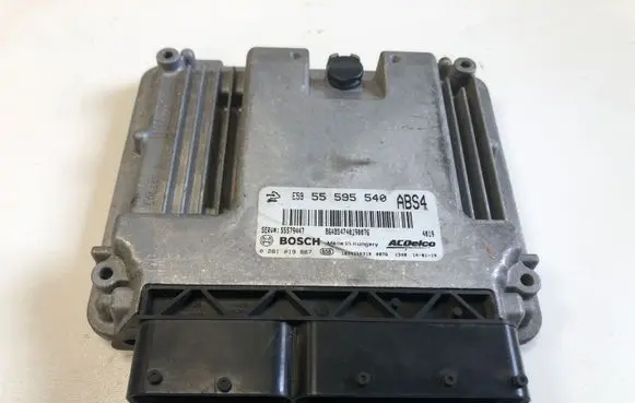 Opel Insignia A Engine control unit/module 55595540 0281019867