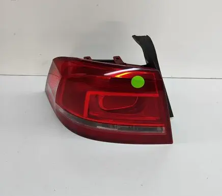 Volkswagen PASSAT B7 Rear/tail lights 3AE945095F 90004825