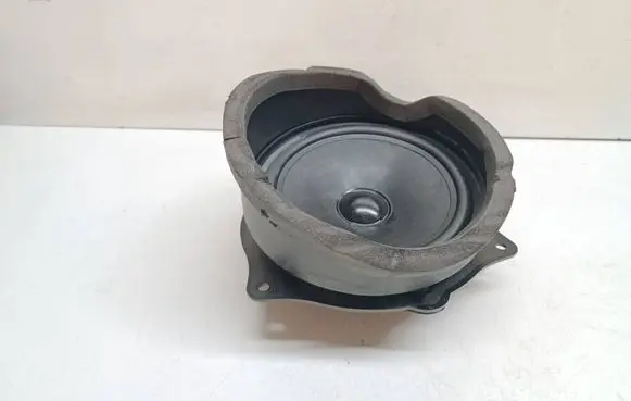 BMW X5 E53 Front door speaker 