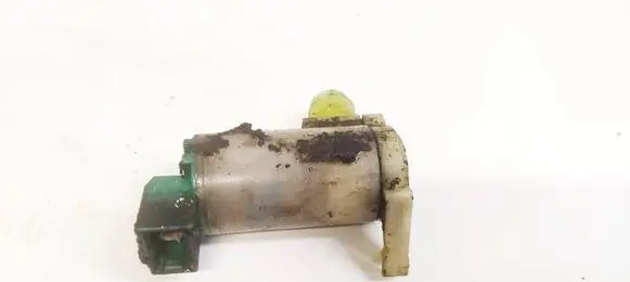 Nissan Almera Windscreen/windshield washer pump 2224501A