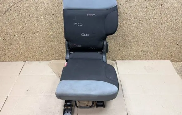Fiat 500L Rear seat 