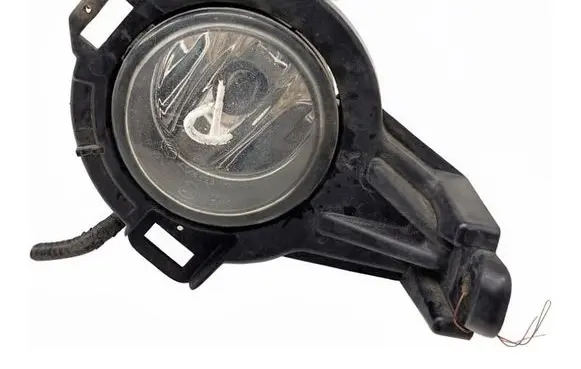 Nissan Juke I F15 Front fog light