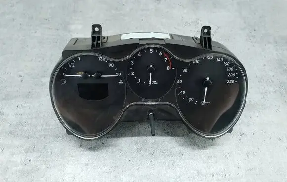Seat Altea Speedometer (instrument cluster) 5P0920802F