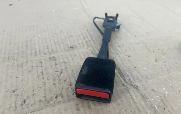 Citroen DS5 Front seatbelt buckle 3697X22468