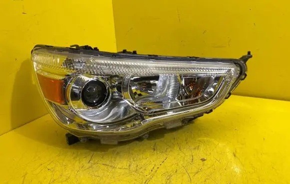 Mitsubishi ASX Headlight/headlamp 5831