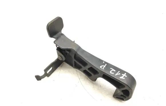 Peugeot 2008 I Engine bonnet (hood) release handle 9814031580