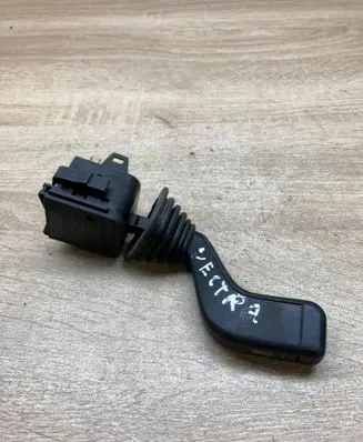 Opel Vectra C Indicator stalk 90228194 90213330