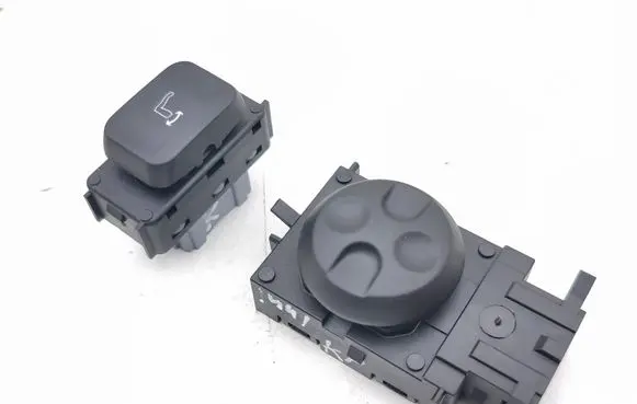 Peugeot 508 II Seat control switch 98125344XT