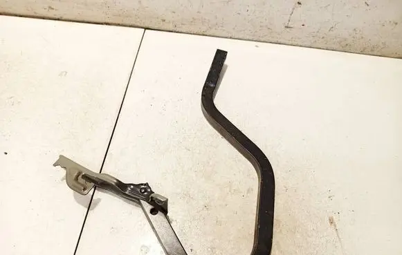 Honda Civic Tailgate/trunk/boot hinge