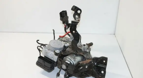 Toyota Prius (XW50) ABS Pump