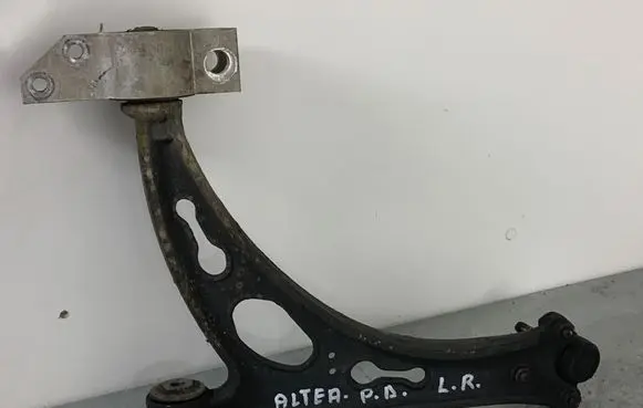 Seat Altea Front lower control arm/wishbone