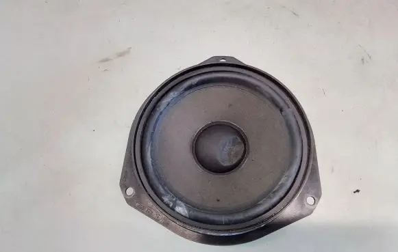 Opel Vectra C Front door speaker