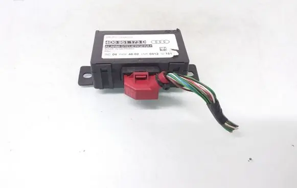 Audi A6 Allroad C5 Alarm control unit/module 4D0951173D 748010101