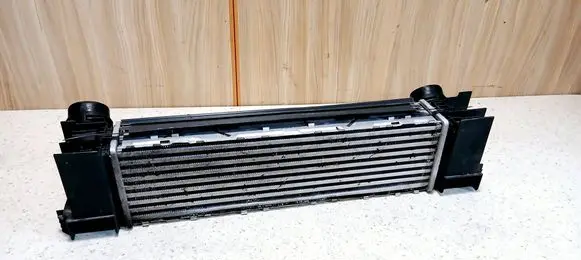 BMW 3 F30 F35 F31 Intercooler radiator 2022W27 96552