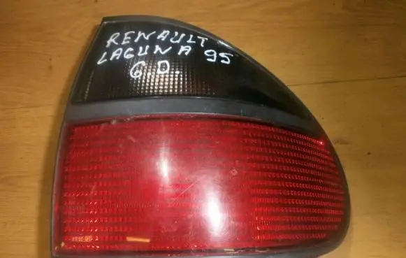 Renault Laguna I Rear/tail lights 7700820051