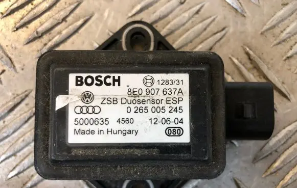 Audi A4 S4 B6 8E 8H ESP acceleration yaw rate sensor 8E0907637A 5000635 0265005245