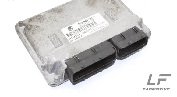 Skoda Fabia Mk1 (6Y) Engine control unit/module 03D906033C
