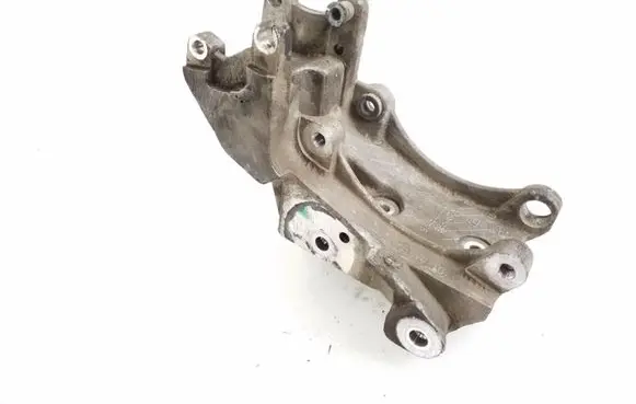Citroen C5 Generator/alternator bracket 9643834880