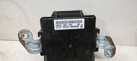 Honda CR-V Transfer box differential control unit 48310R7LE54