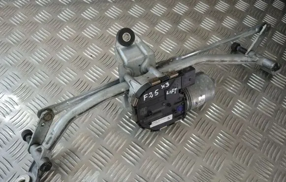 BMW X3 F25 Front wiper linkage and motor 7213275