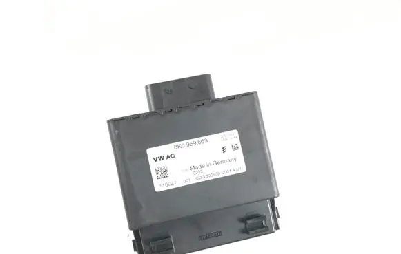 Audi A4 S4 B8 8K Voltage converter/converter module 8K0959663