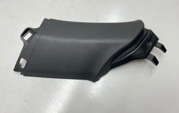 Volvo V40 Cross country (C) pillar trim 31305358