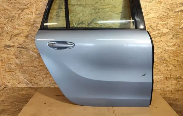 Citroen C4 II Picasso Rear door 