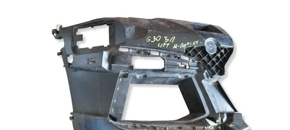 BMW 5 G30 G31 G38 Front bumper lower grill 8098676