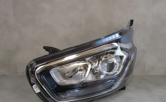 Ford Transit Custom Headlight/headlamp JK2113W030DG