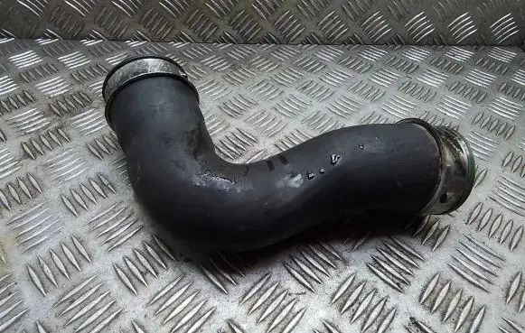 Volkswagen Multivan T5 Intercooler hose/pipe