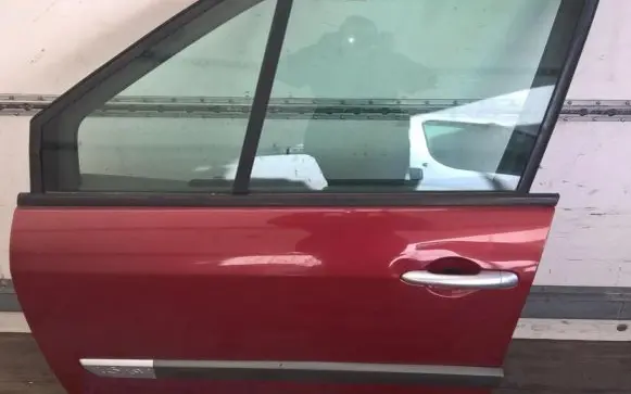 Renault Scenic II - Grand scenic II Front door