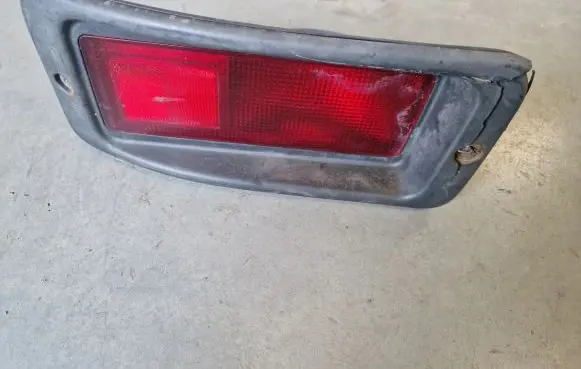 Mitsubishi Pajero Sport I Rear fog light 