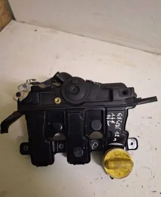 Nissan Qashqai+2 Rocker cam cover 110301003R