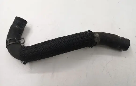 Suzuki Grand Vitara II Engine coolant pipe/hose
