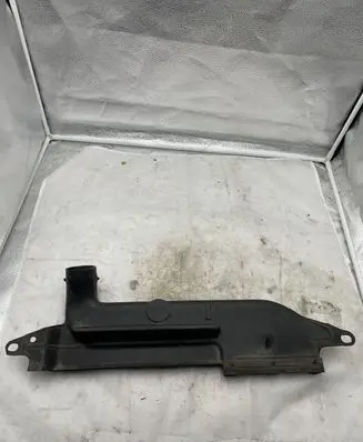 Mazda 626 Air intake duct part FS2513200
