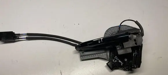 Hyundai Tucson TL Loading door lock 81410-D7610