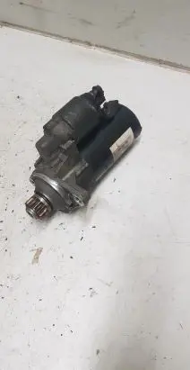 Volkswagen PASSAT B7 Starter motor 0986026160