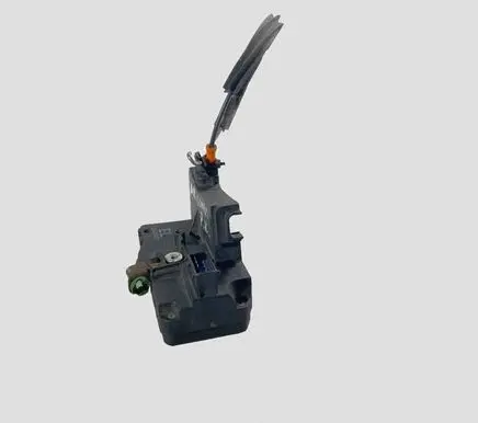 Opel Combo C Front door lock 24434880