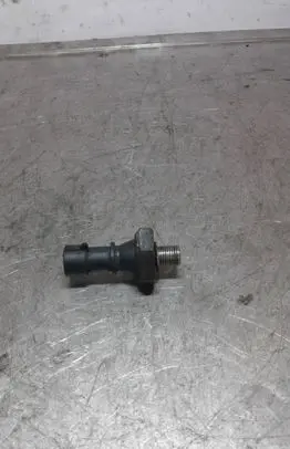 Opel Corsa C Oil pressure sensor 93190643