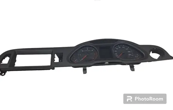 Audi A6 S6 C6 4F Speedometer (instrument cluster) 4F0920950L 4F0910900A