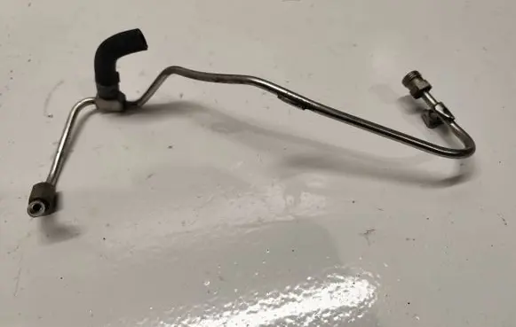 Audi A6 S6 C6 4F Fuel main line pipe 06D127509N