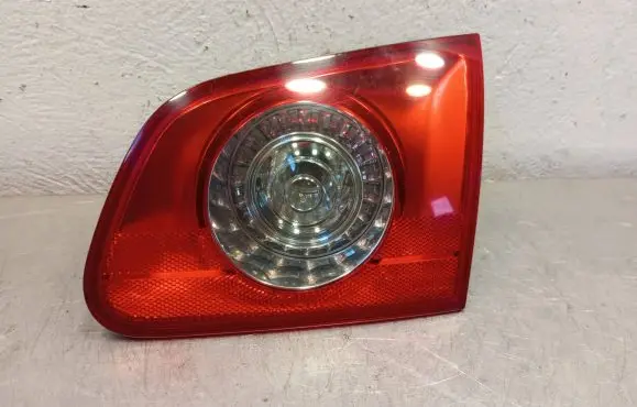 Volkswagen PASSAT B6 Tailgate rear/tail lights 3C9945094