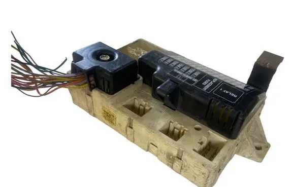 Jaguar S-Type Fuse module XR8T14A067BA 0416991