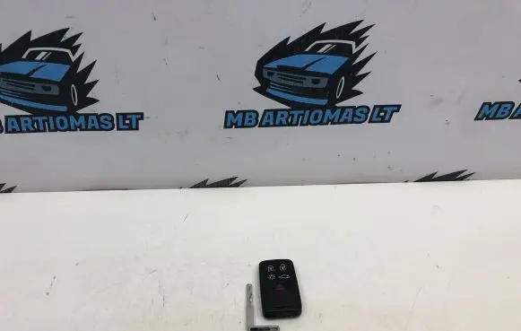 Volvo V70 Ignition key/card 