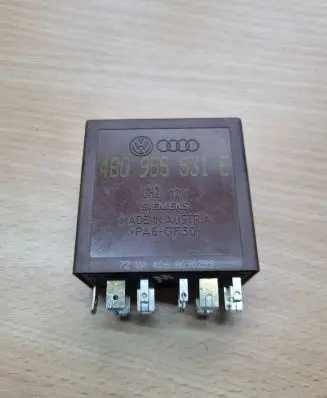 Audi A4 S4 B5 8D Other relay 4B0955531E A090299 72WA406